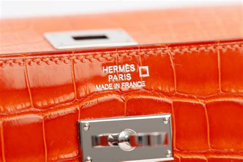 hermes handbags stamp.